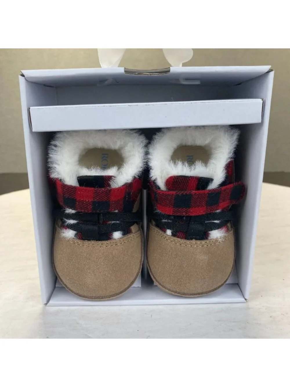 Robeez First Kicks Blake Buffalo Plaid Red Faux Fur Baby Boys Shoes 6-9‎ M,NEW